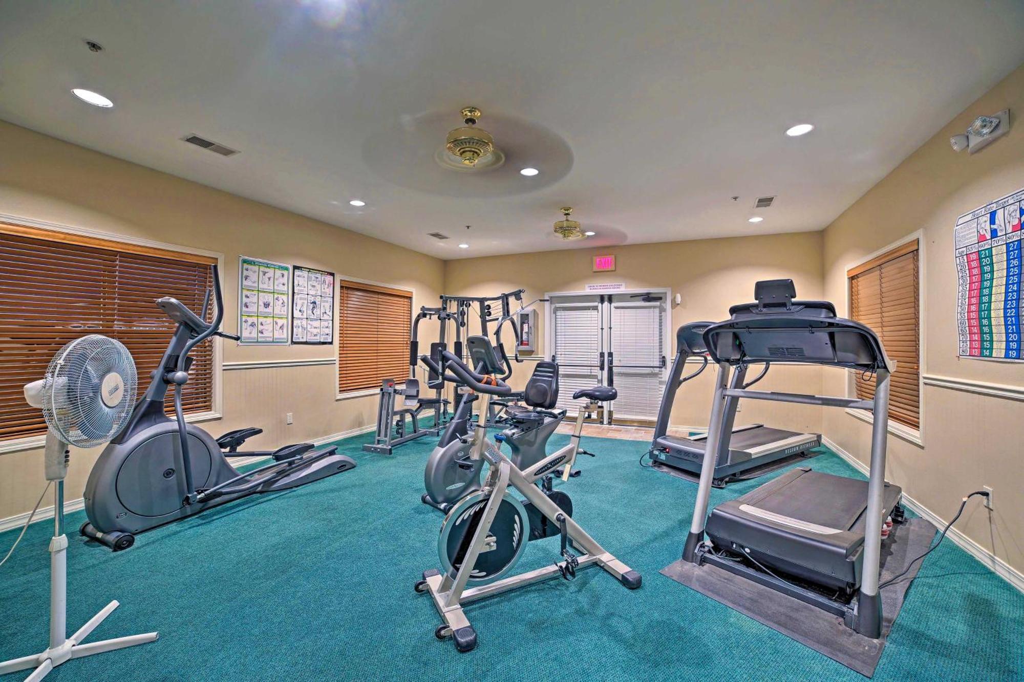Ground-Floor Branson Condo With Community Perks Exteriér fotografie