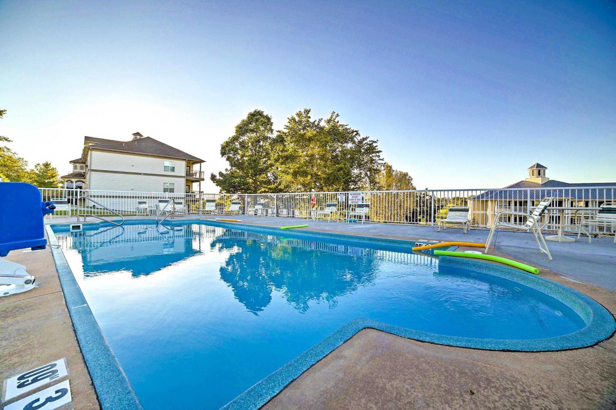Ground-Floor Branson Condo With Community Perks Exteriér fotografie